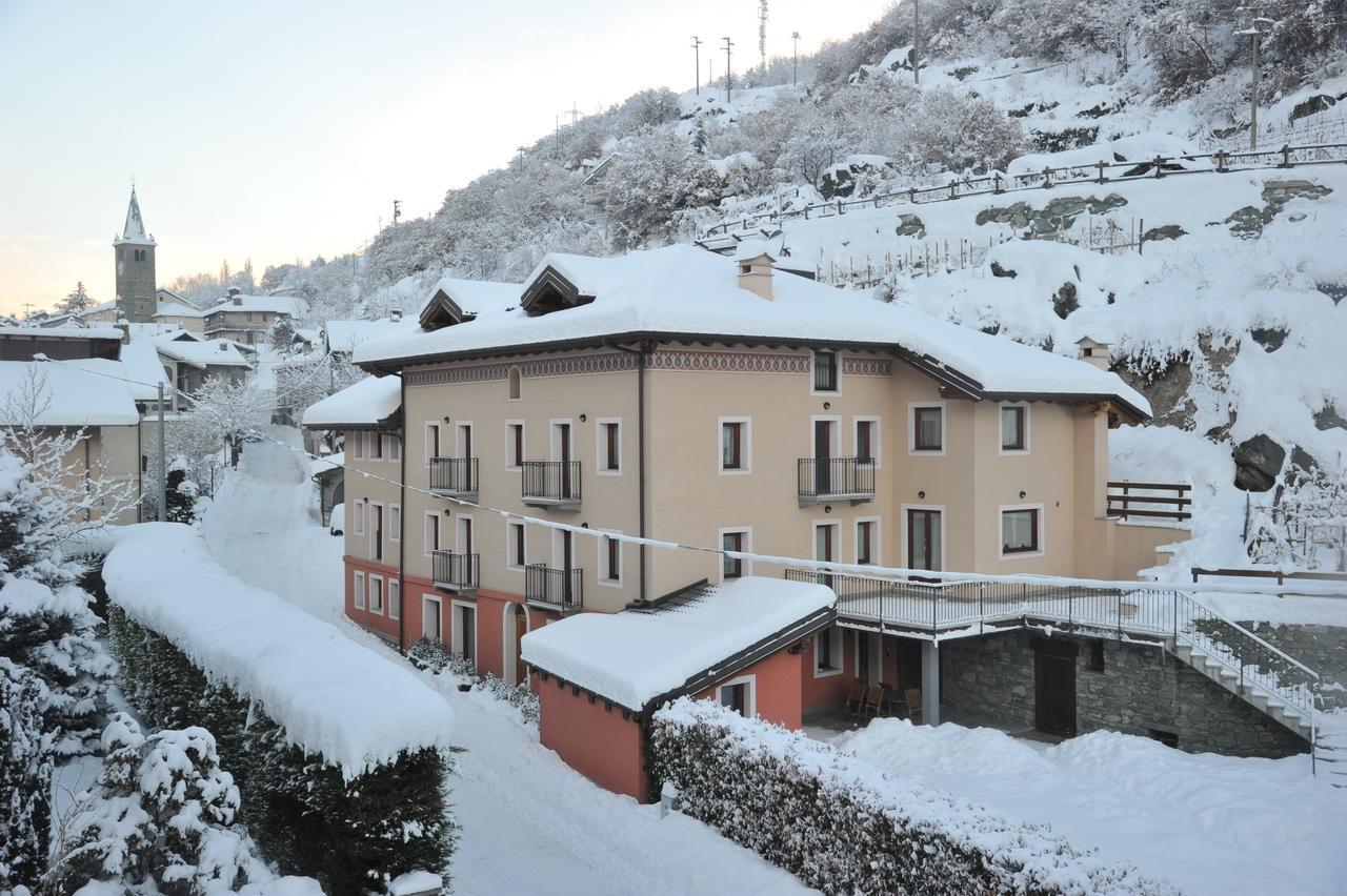 Au Berceau Du Bien-Etre Villa Chambave Exterior photo
